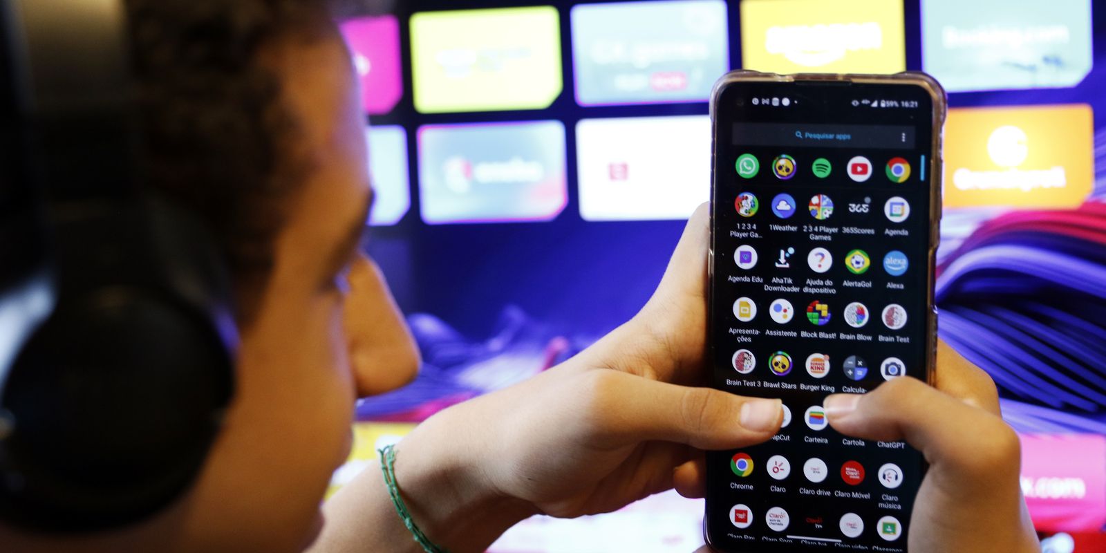 Governo derruba alta de imposto para smartphones e eletrônicos